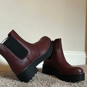 Chelsea platform ankle boot